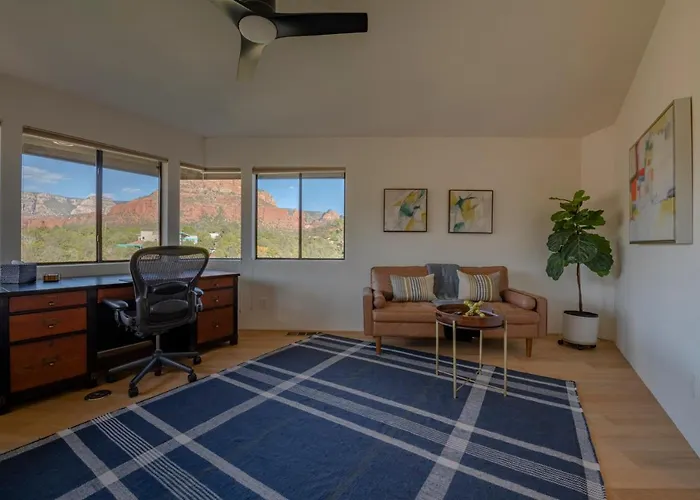 Red Rock Paradise Amazing Views And Hot Tub Holiday home *