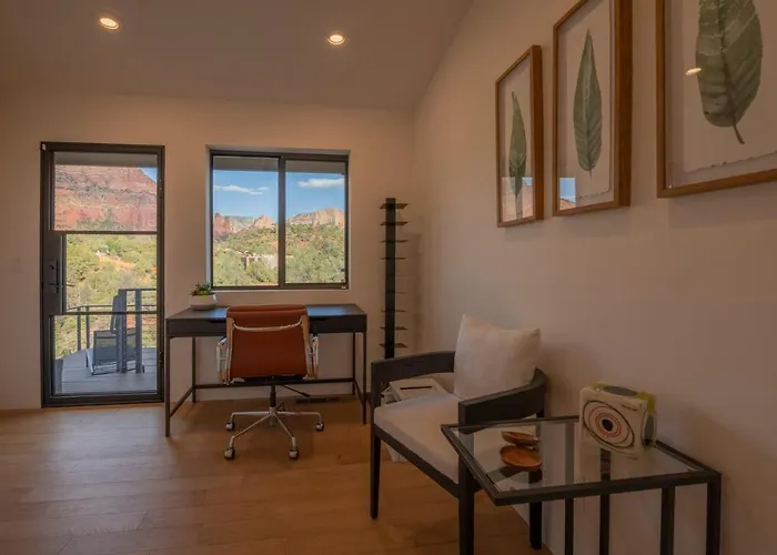 Red Rock Paradise Amazing Views And Hot Tub Holiday home *